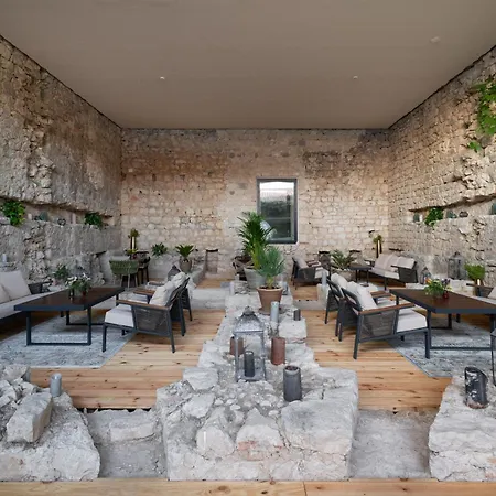 Heritage Maskovica 호텔 4*