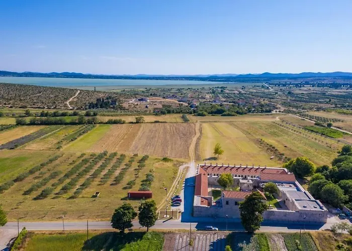 Heritage Maskovica 4*