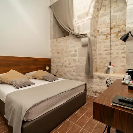 Heritage Maskovica Hotel