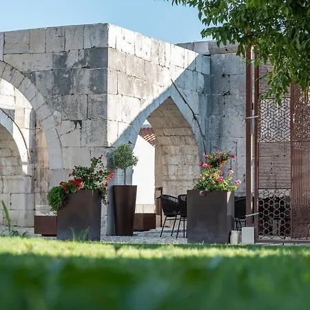 호텔 Heritage Maskovica 4*