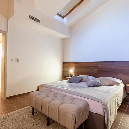 Hotel Heritage Maskovica 4*