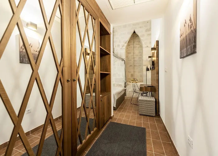 מלון Heritage Maskovica 4*